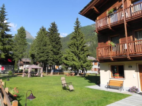 Отель Villa Americana, Камполук